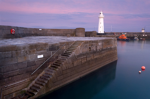Steps to the Lighthouse 